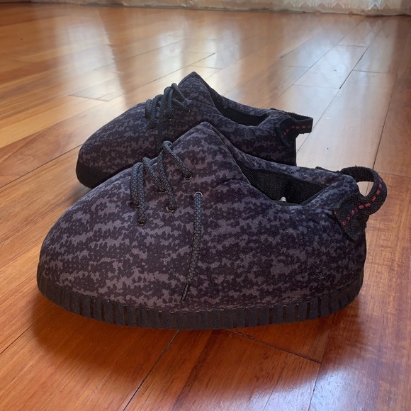 giant slippers yeezy